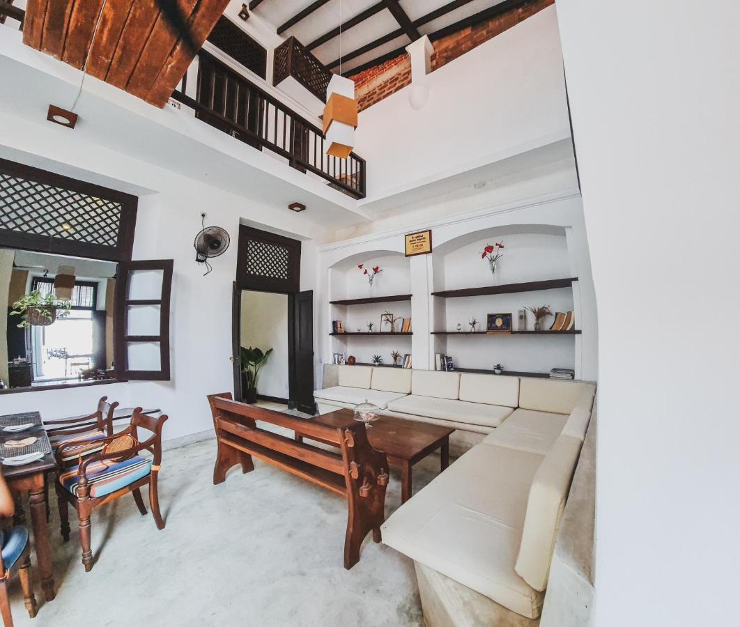 56 By Deco - Galle Fort Экстерьер фото