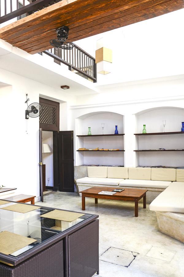 56 By Deco - Galle Fort Экстерьер фото