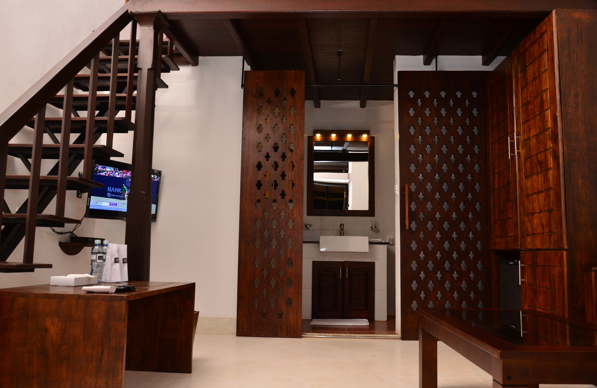 56 By Deco - Galle Fort Экстерьер фото
