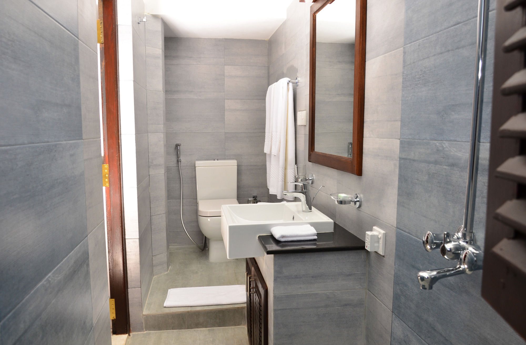 56 By Deco - Galle Fort Экстерьер фото